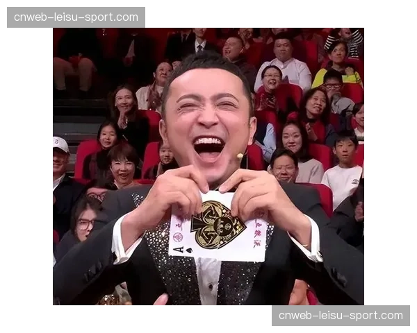 温情时刻：斯特拉斯堡主场为罹患重病的小球童举办特别仪式